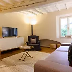 Santa Croce Charming Apartment